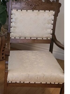 Eastlake Chair - Ivory Brocade