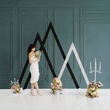 Triple Triangle Wooden Backdrop