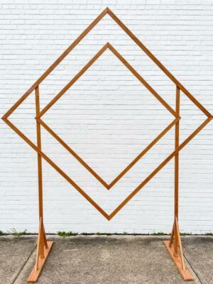Double diamond arch - natural wood